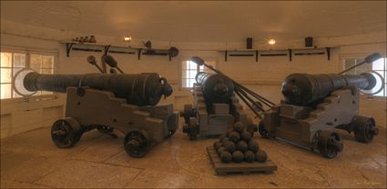 Canons - Fort Denison - NSW T (PBH4 00 9723)